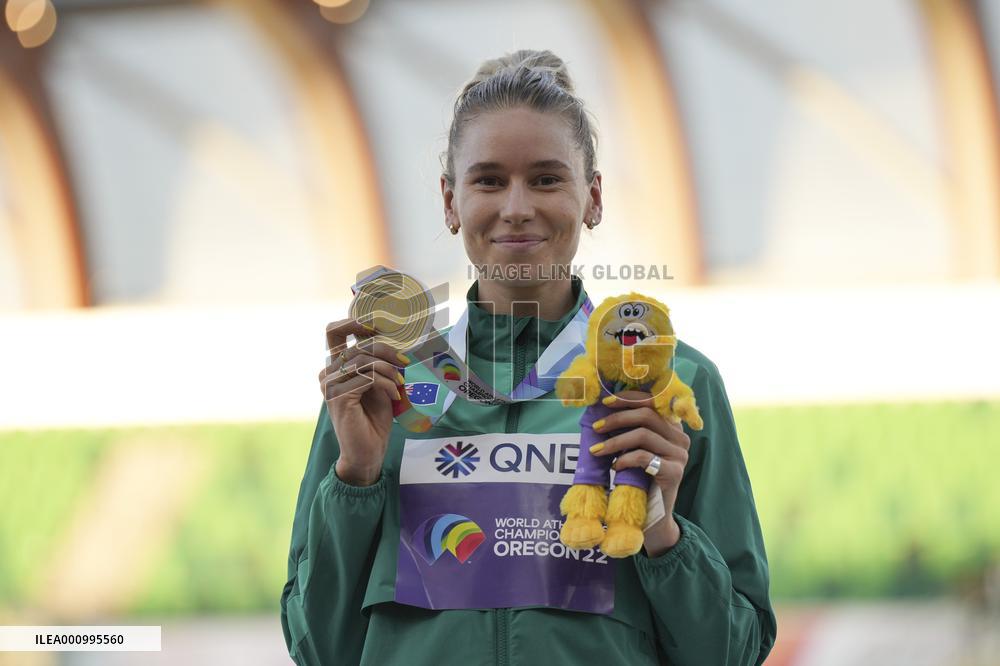 (SP)U.S.-EUGENE-ATHLETICS-WORLD CHAMPIONSHIPS-WOMEN'S HIGH JUMP-AWARDING CEREMONY