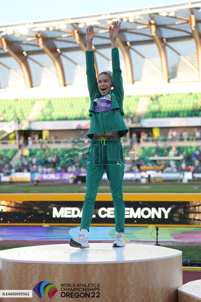 (SP)U.S.-EUGENE-ATHLETICS-WORLD CHAMPIONSHIPS-WOMEN'S HIGH JUMP-AWARDING CEREMONY