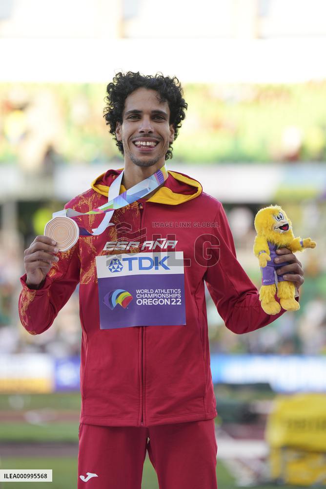 (SP)U.S.-EUGENE-ATHLETICS-WORLD CHAMPIONSHIPS-MEN'S 1500M-AWARDING CEREMONY