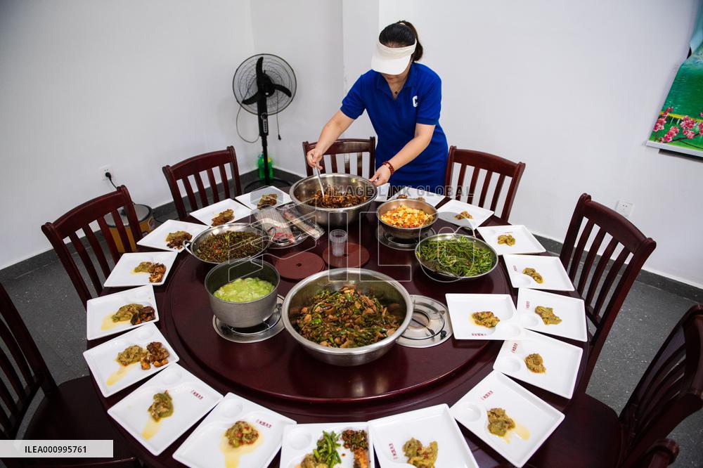 CHINA-HUNAN-HANSHOU-SENIOR CITIZENS-DAY CARE CENTER (CN)