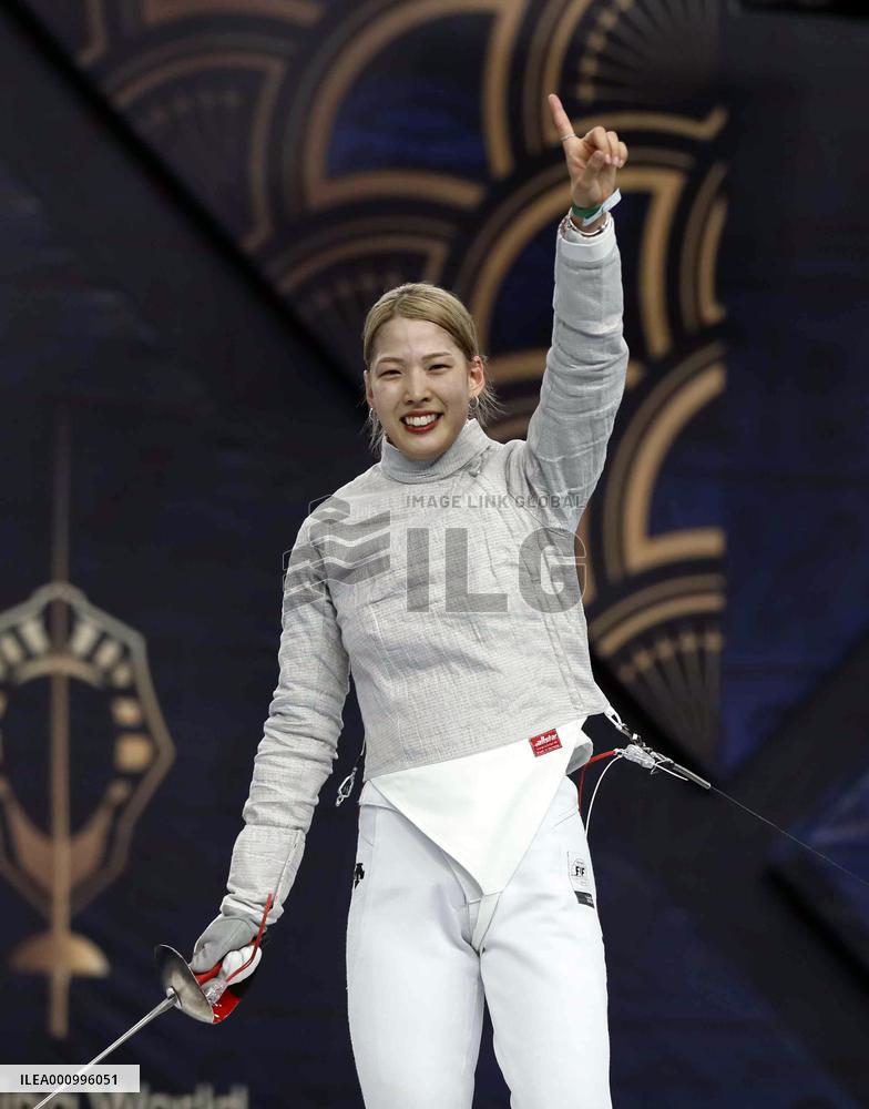 (SP)EGYPT-CAIRO-FENCING-2022 WORLD CHAMPIONSHIPS-WOMEN'S SABRE INDIVIDUAL-FINAL