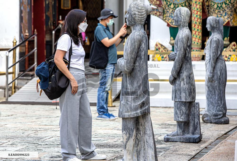 THAILAND-BANGKOK-WAT PHRA KAEW-CHINA-STONE STATUES