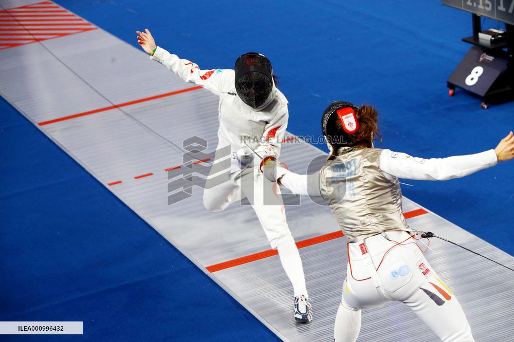 (SP)EGYPT-CAIRO-FENCING-2022 WORLD CHAMPIONSHIPS-TEAM WOMEN'S FOIL-TABLE OF 16