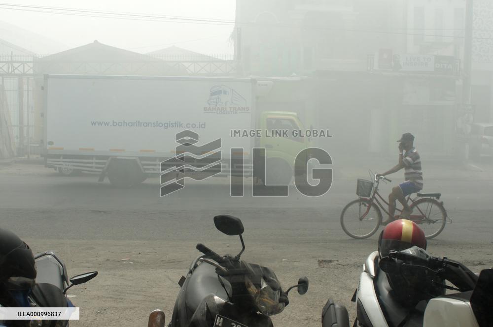 INDONESIA-DEMAK-FACTORY-FIRE-SMOKE