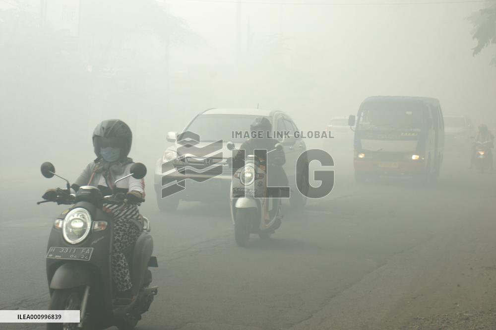 INDONESIA-DEMAK-FACTORY-FIRE-SMOKE