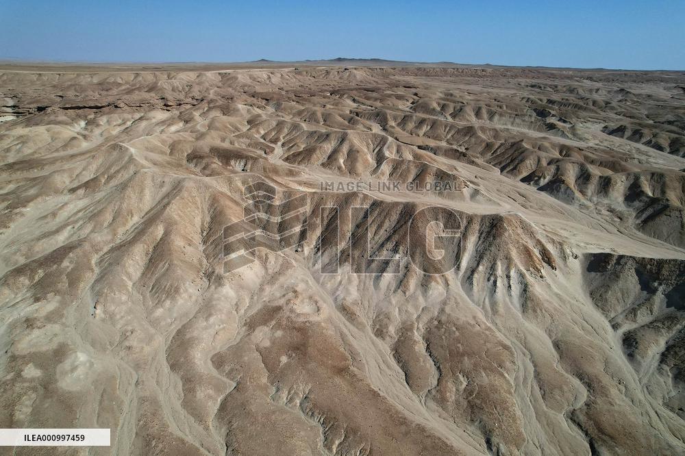 NAMIBIA-SWAKOPMUND-MOON LANDSCAPE