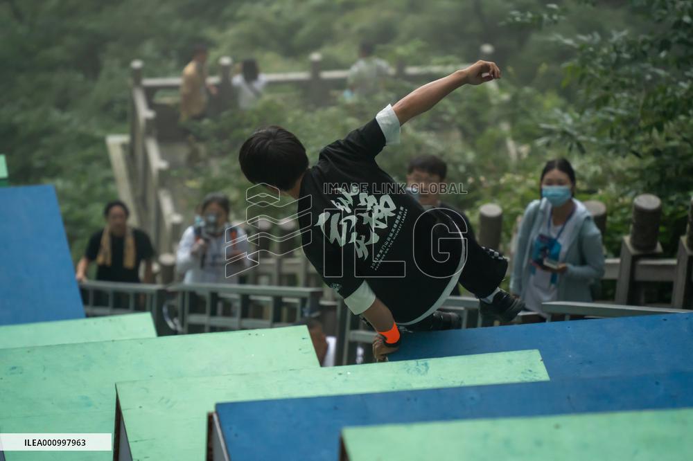 CHINA-HUNAN-ZHANGJIAJIE-PARKOUR-COMPETITION (CN)