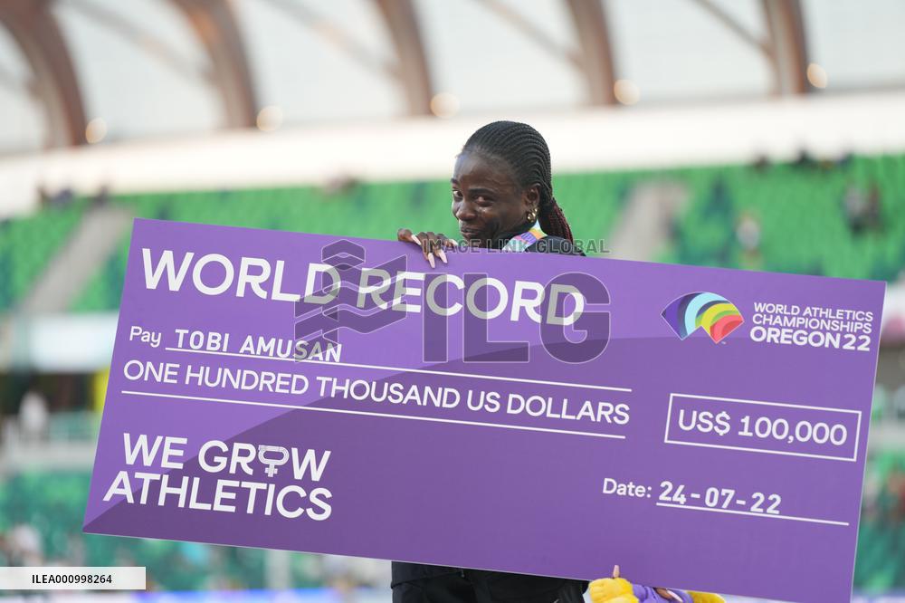 (SP)U.S.-EUGENE-ATHLETICS-WORLD CHAMPIONSHIPS-WOMEN'S 100M HURDLES