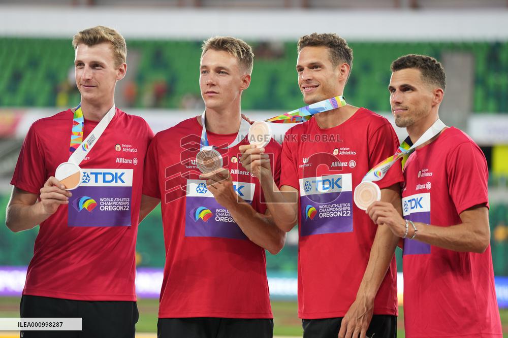 (SP)U.S.-EUGENE-ATHLETICS-WORLD CHAMPIONSHIPS-MEN'S 4X400M RELAY-AWARDING CEREMONY