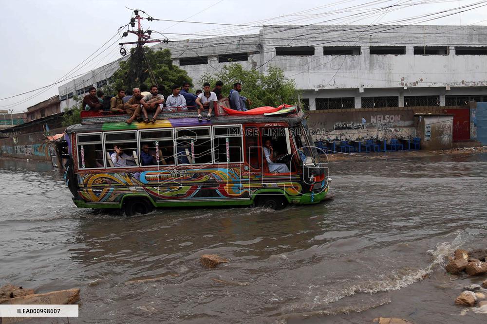 PAKISTAN-KARACHI-FLOODS