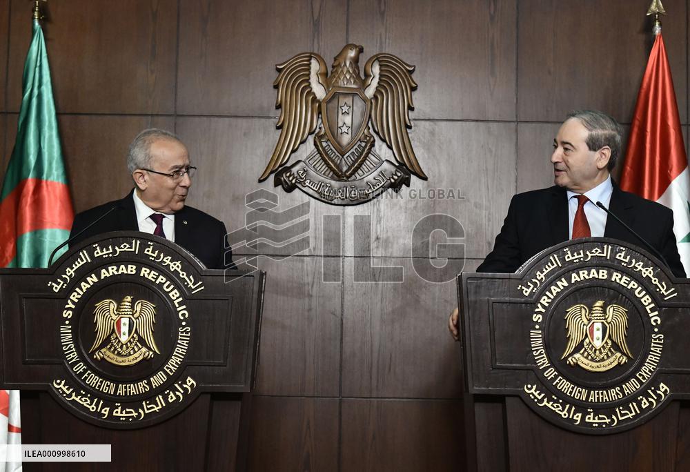 SYRIA-DAMASCUS-FM-ALGERIA-FM-PRESS CONFERENCE