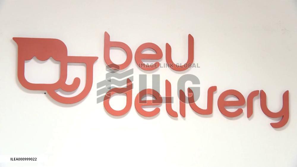 Backpack-bikers transform food delivery in Ethiopia's capital