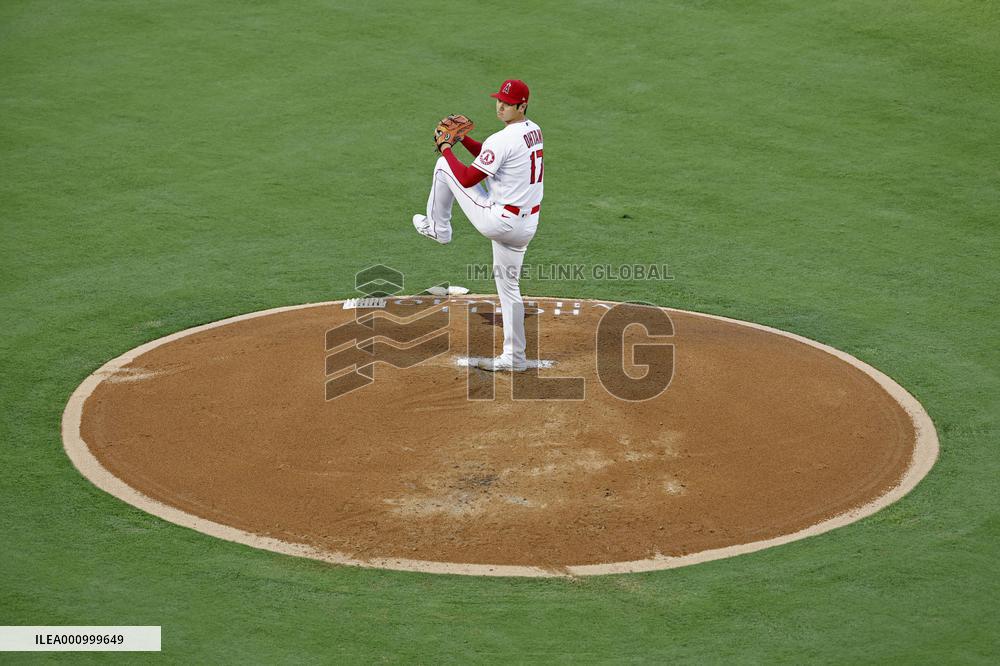 Baseball: Rangers vs. Angels
