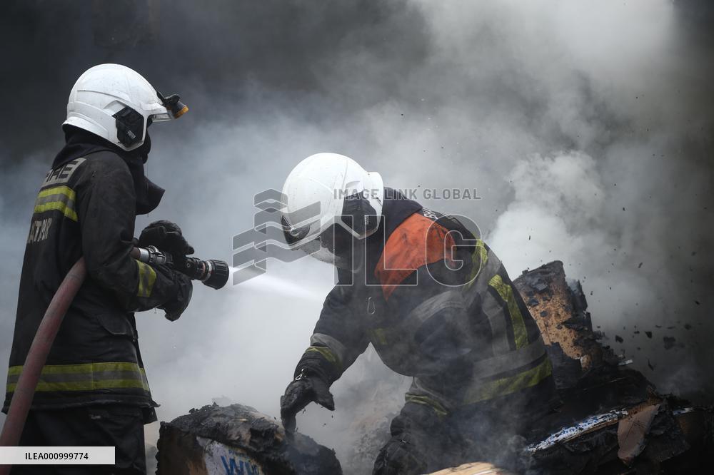 NEPAL- FIREFIGHTERS