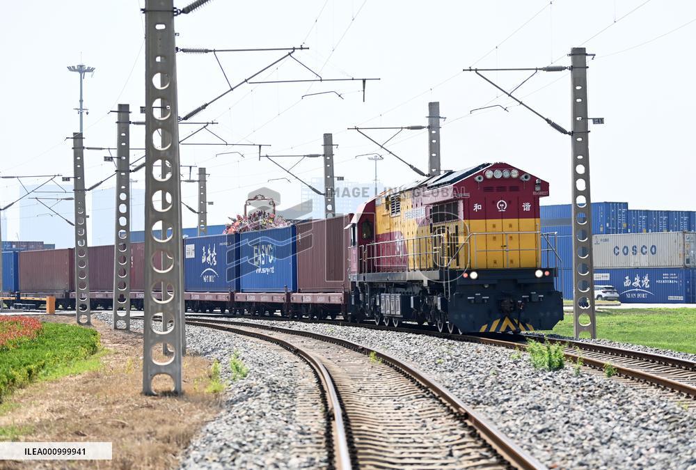 CHINA-SHAANXI-XI'AN-EUROPE-FREIGHT TRAIN (CN)