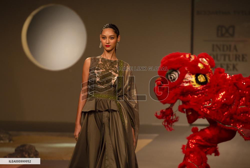 INDIA-NEW DELHI-FASHION SHOW-COUTURE WEEK