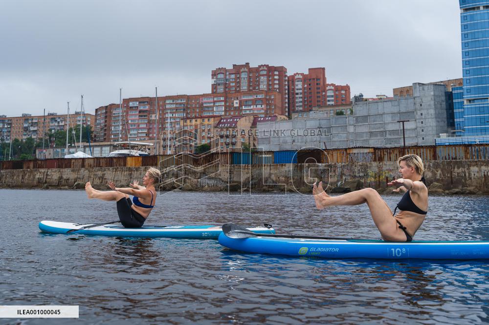 (SP)RUSSIA-VLADIVOSTOK-YOGA