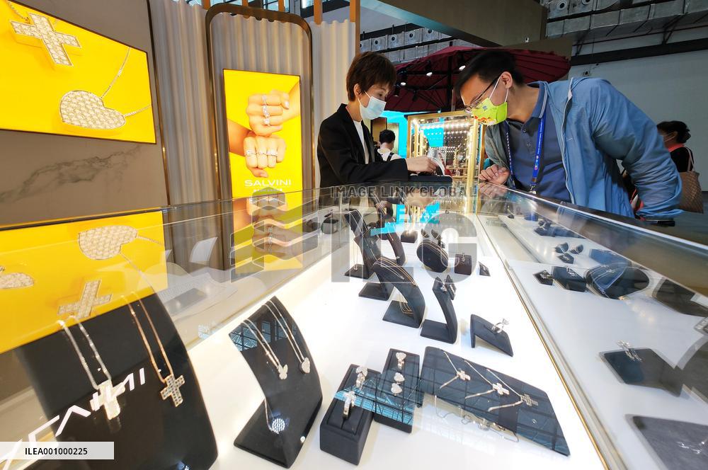 CHINA-HAINAN-CICPE-ITALIAN EXHIBITORS (CN)