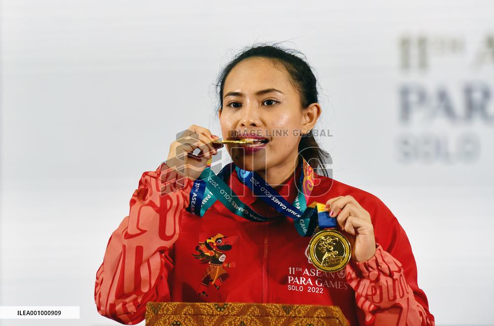 (SP)INDONESIA-SURAKARTA-ASEAN PARA GAMES 2022-POWER LIFTING