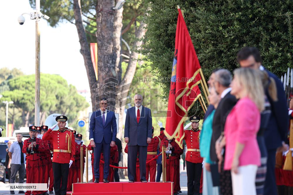ALBANIA-TIRANA-PM-SPAIN-PM-MEETING