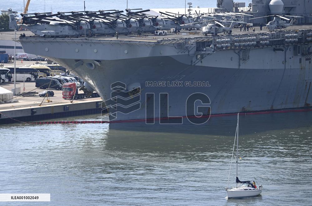 USS Kearsarge visits Helsinki