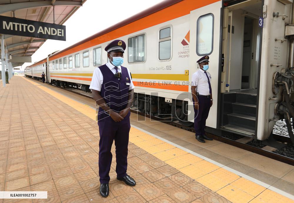 KENYA-MOMBASA-NAIROBI-RAILWAY-NEW JOBS-5TH ANNIVERSARY