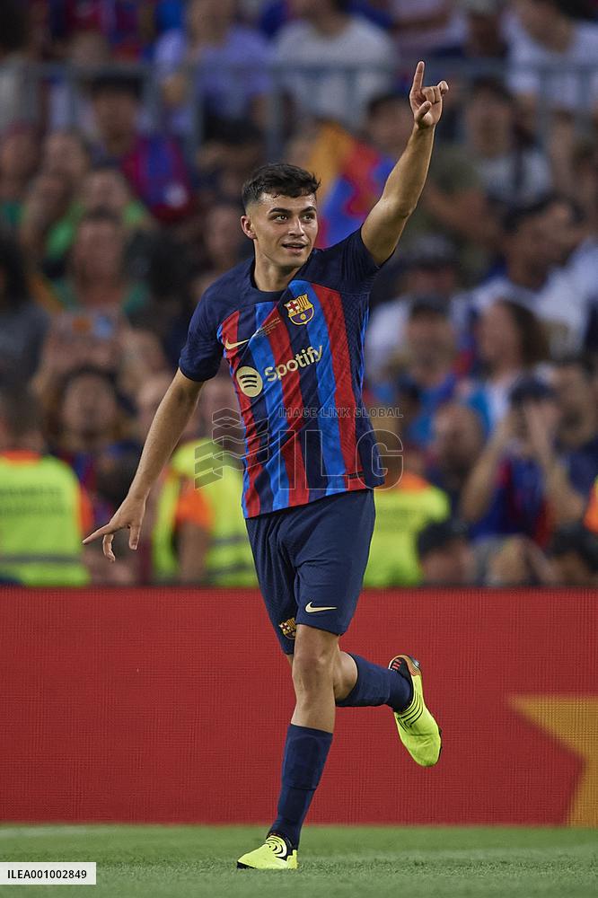 (SP)SPAIN-BARCELONA-FOOTBALL-GAMPER TROPHY-BARCELONA VS UNIVERSIDAD NACIONAL