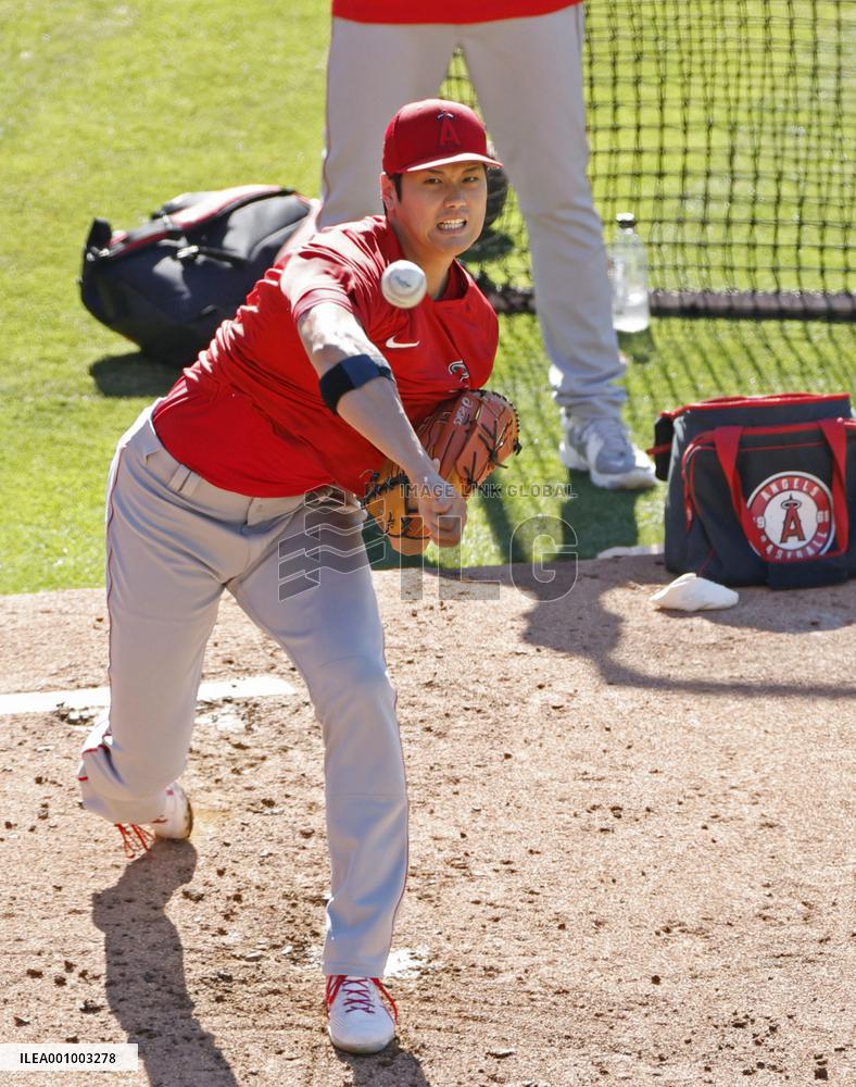 Baseball: Ohtani's preparation for pitching start