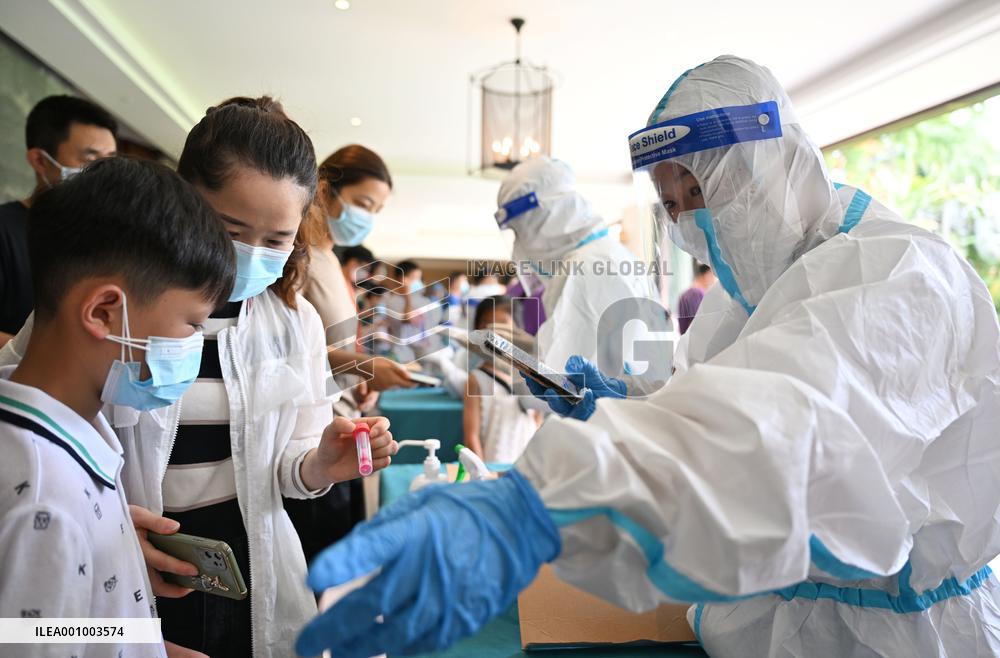 CHINA-HAINAN-SANYA-COVID-19-VOLUNTEERS (CN)