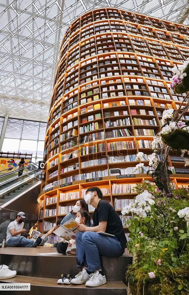 Library in Seoul