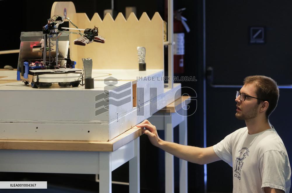 CANADA-VANCOUVER-UBC-ROBOT COMPETITION