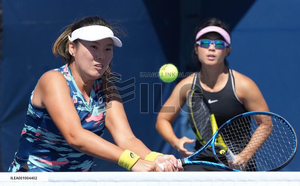 (SP)CANADA-TORONTO-TENNIS-NATIONAL BANK OPEN-WOMEN'S DOUBLES