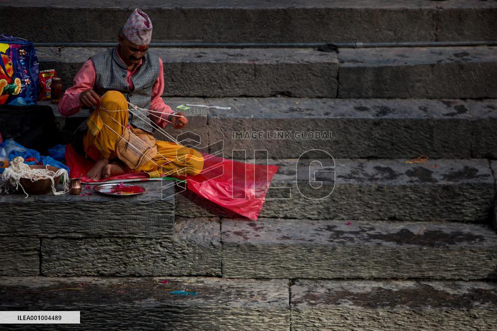NEPAL-KATHMANDU-JANAI PURNIMA