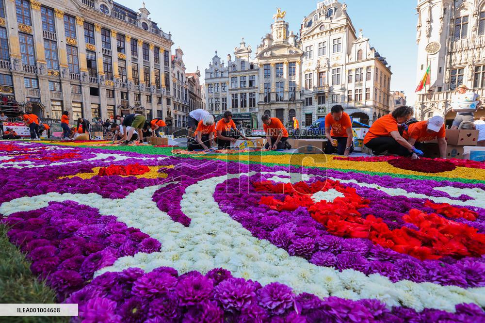 BELGIUM-BRUSSELS-FLOWER CARPET