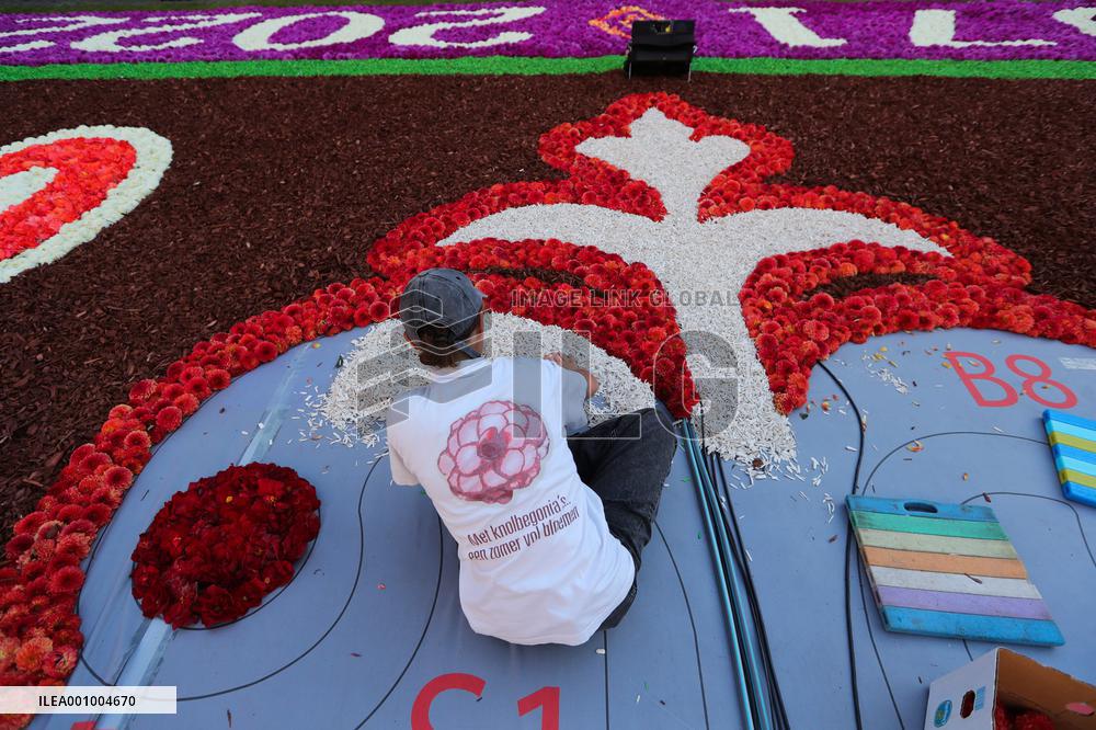 BELGIUM-BRUSSELS-FLOWER CARPET