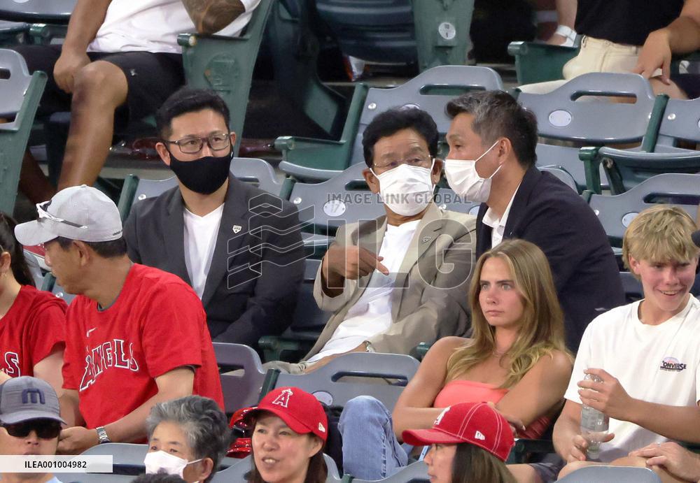 Japan's national baseball team manager Kuriyama in U.S.