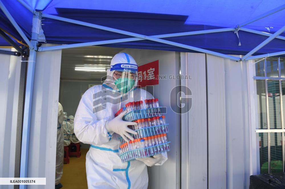 CHINA-HAINAN-SANYA-COVID-19-TEST (CN)