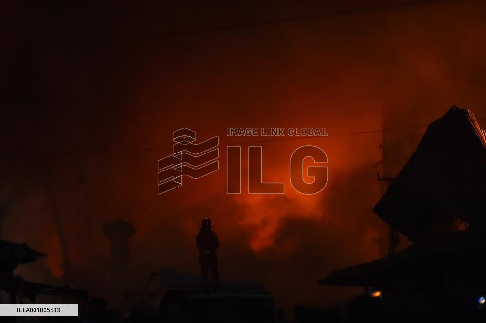 ARMENIA-YEREVAN-SHOPPING CENTER-BLAST