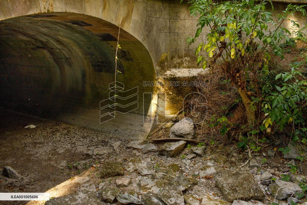 BRITAIN-CIRENCESTER-DROUGHT
