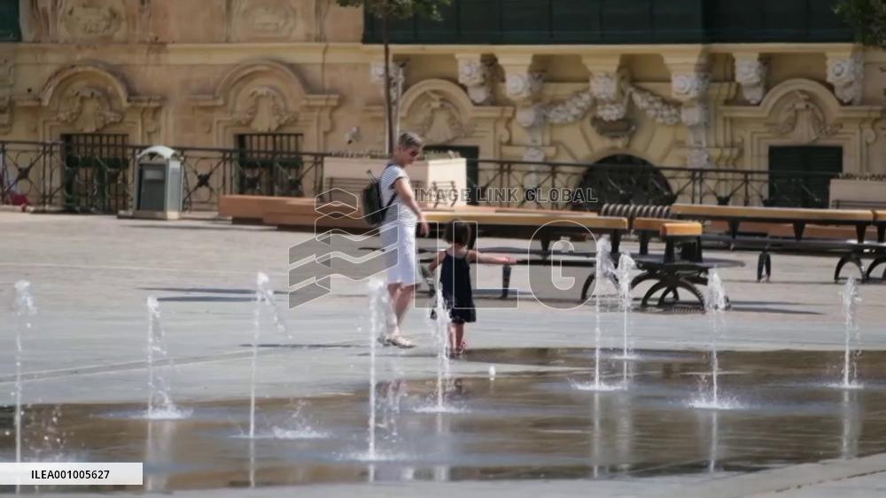 Hot, dry conditions continue to batter Europe