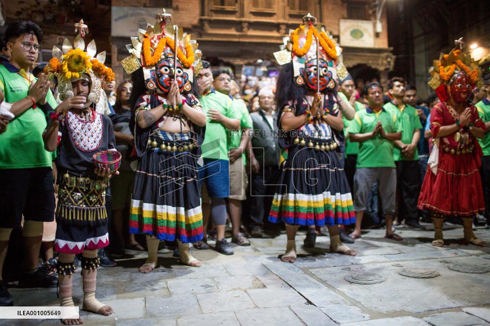 NEPAL-BHAKTAPUR-CULTURE-NIL BARAHI DANCE FESTIVAL
