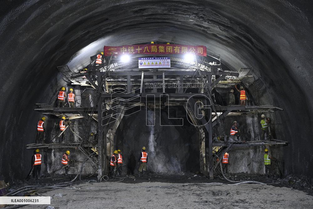 CHINA-GUANGXI-RAILWAY-TUNNEL-CONSTRUCTION (CN)