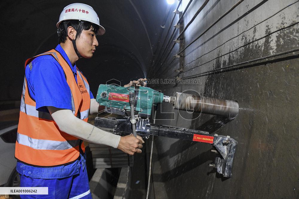 CHINA-GUANGXI-RAILWAY-TUNNEL-CONSTRUCTION (CN)