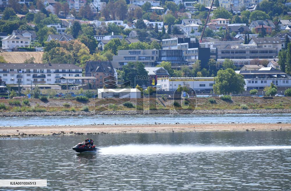 GERMANY-RIVER RHINE-WATER LEVEL
