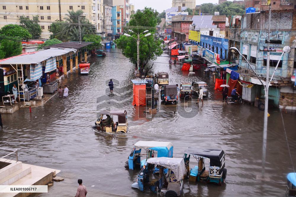 PAKISTAN-HYDERABAD-FLOODS