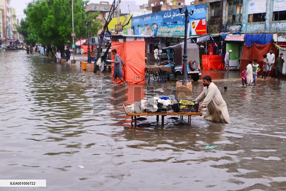 PAKISTAN-HYDERABAD-FLOODS
