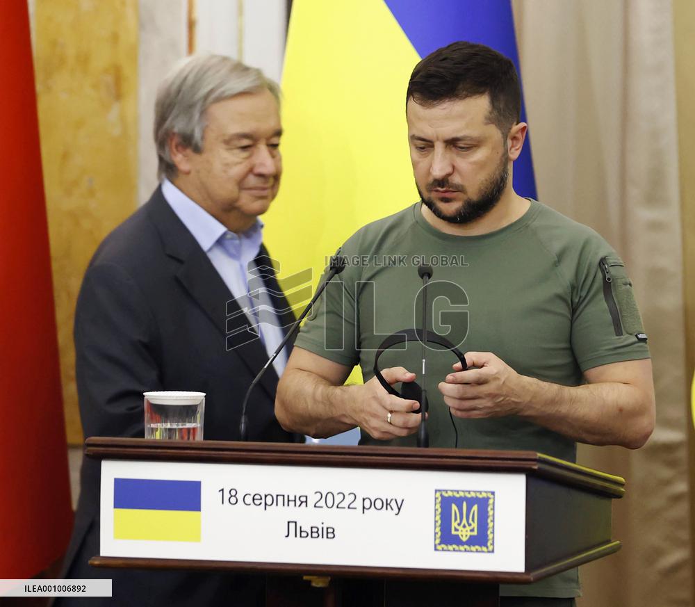 Talks on war in Ukraine