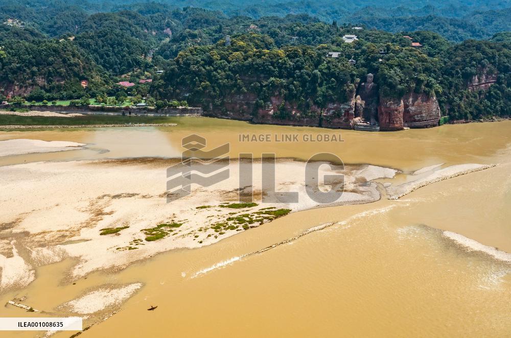 CHINA-SICHUAN-LESHAN-GIANT BUDDHA-BASE-LOW WATER LEVEL (CN)