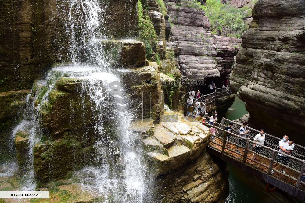 CHINA-HENAN-YUNTAI MOUNTAIN-TOURISM (CN)