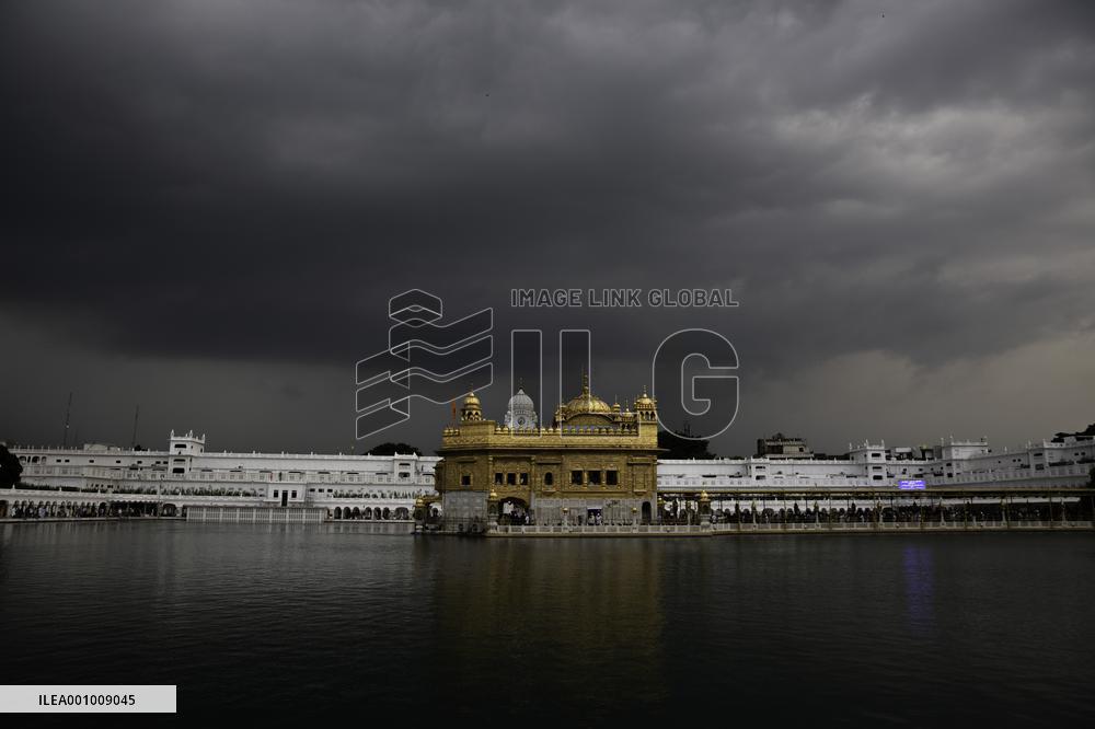 INDIA-PUNJAB-AMRITSAR-GOLDEN TEMPLE